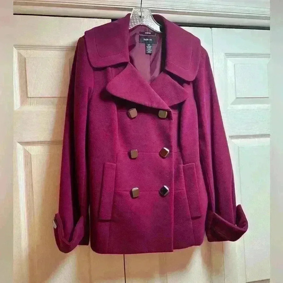 In Perfect condition Style & Co. Purple
Double Breasted Button women Jacket SZ L - Picture 1 of 11